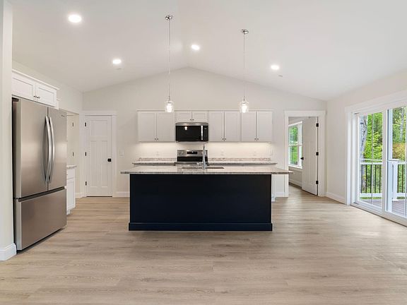 5th image of 1508 Foxes Ridge Road