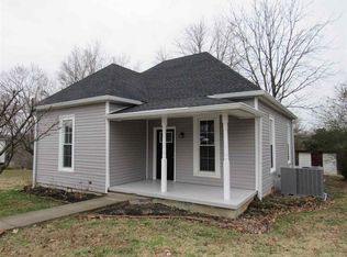 303 S Bedelia St, Scottsville, KY 42164