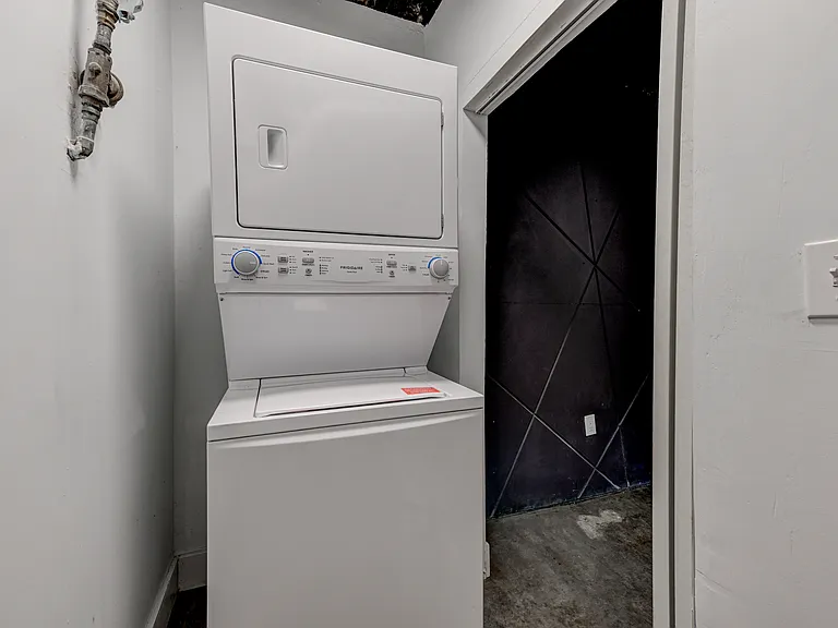 647 Magnolia St NW #2 — Photo 16