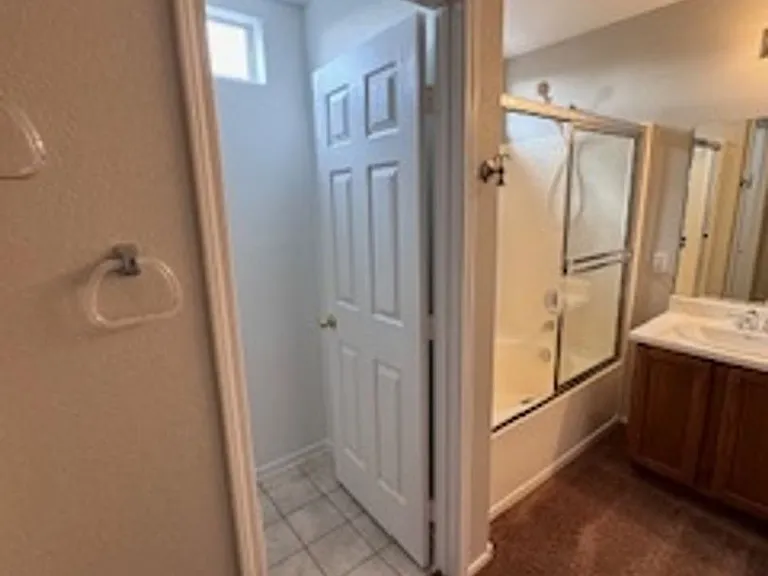 10413 Orange Port Ct — Photo 31