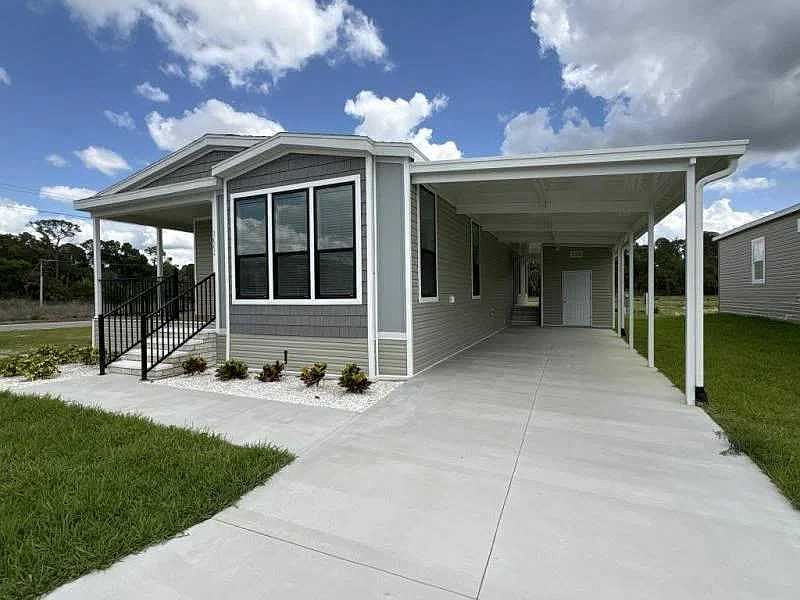 1st image of 34839 Silver King Dr #803