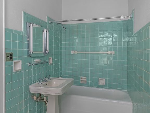 29th image of this home