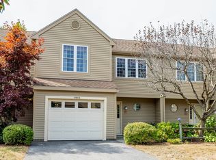 918 Ridgefield Cir #B, Clinton, MA 01510