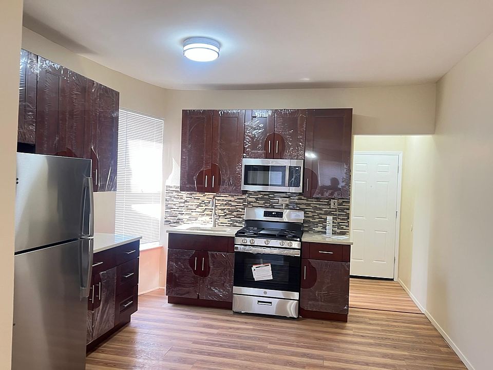 1st image of 616 Pennsylvania Ave APT 2