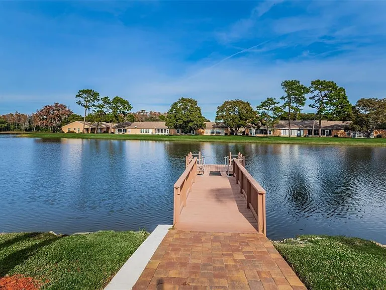 4638 Sheffield Dr — Photo 40