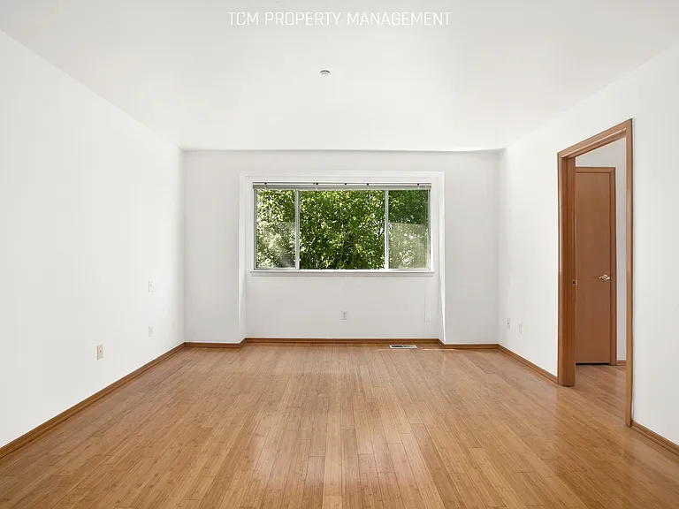 10103 SE 225th Pl — Photo 8