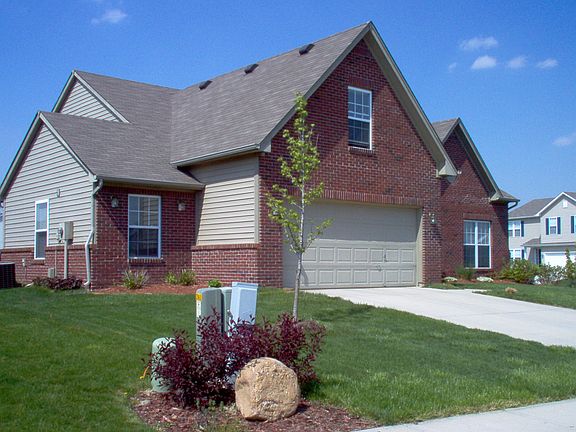 3rd image of 11820 Sinclair Dr