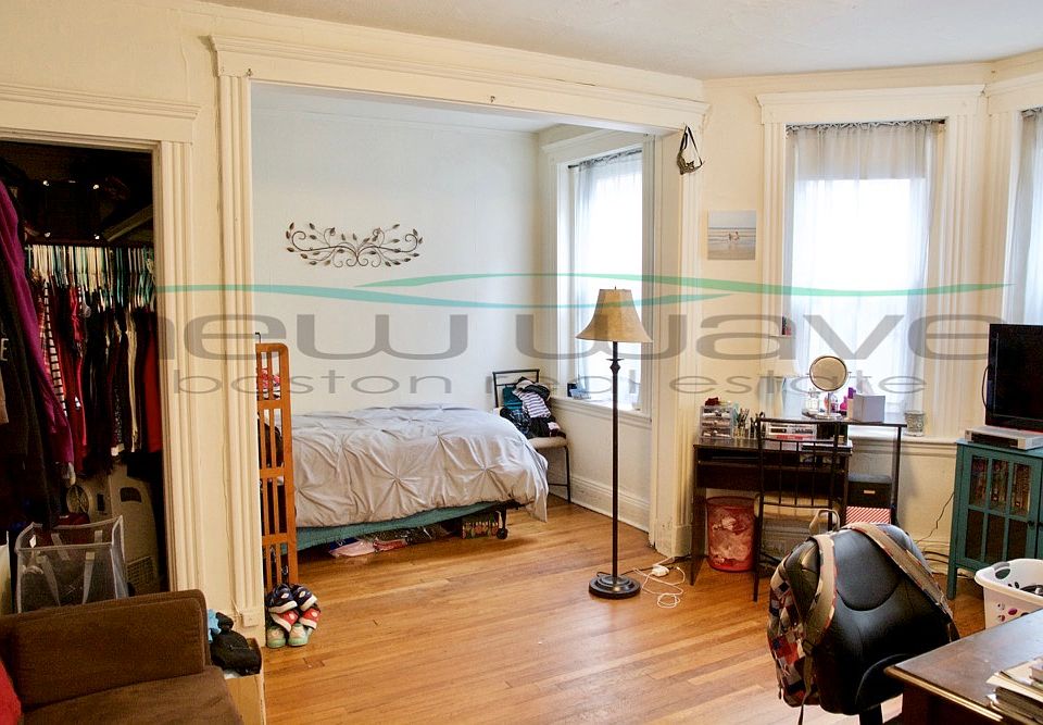 1st image of 1172 Boylston St #15