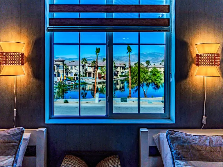 Passagio Lago Way — Photo 102