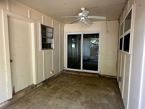 5th image of 22 Lanshire Dr