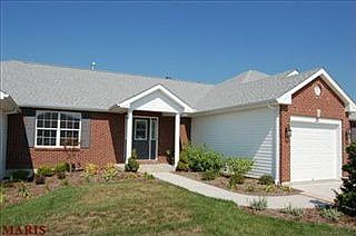 1st image of 13 Schulze Dr