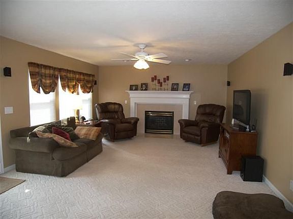 3rd image of 358 Katiebud Dr