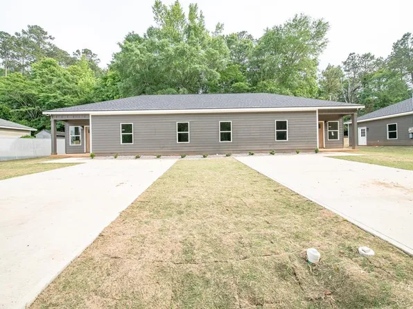 2715 13th St, Phenix City, AL 36869
