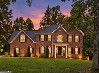 170 Nix Ct, Fayetteville, GA 30214