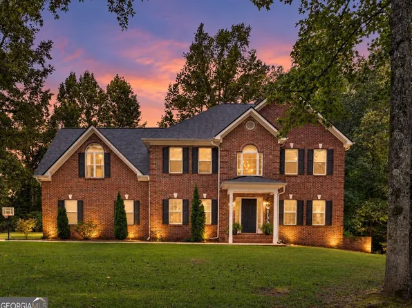170 Nix Ct, Fayetteville, GA 30214