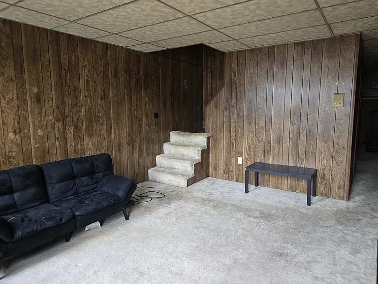 13 S 2nd St #2R — Photo 3