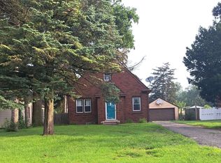 26064 Joy Rd, Redford, MI 48239