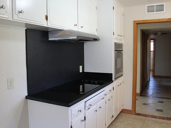 4th image of 4477 N Crystal Ave