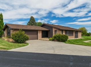 58 Country Club Vlg, Pueblo, CO 81008