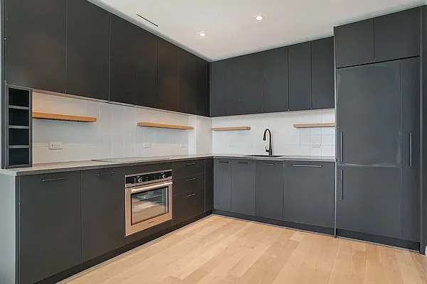 Rented by EXR | media 3