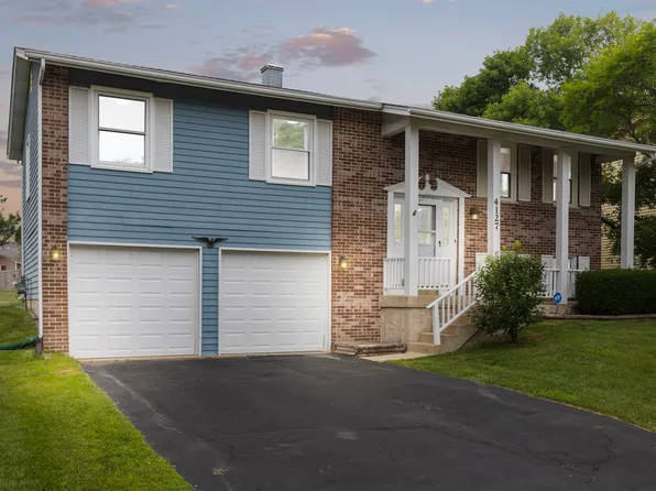 4127 Crimson Dr, Hoffman Estates, IL 60192