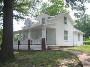 2123 E 83rd St, Kansas City, MO 64132