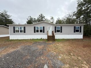 268 E Violet Ln, Defuniak Springs, FL 32433
