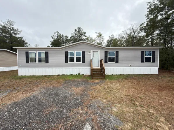 268 E Violet Ln, Defuniak Springs, FL 32433
