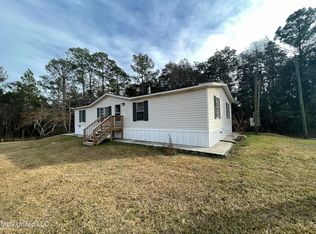 11035 Sleepy Hollow St, Picayune, MS 39466