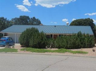 147 Taos St, Los Alamos, NM 87544
