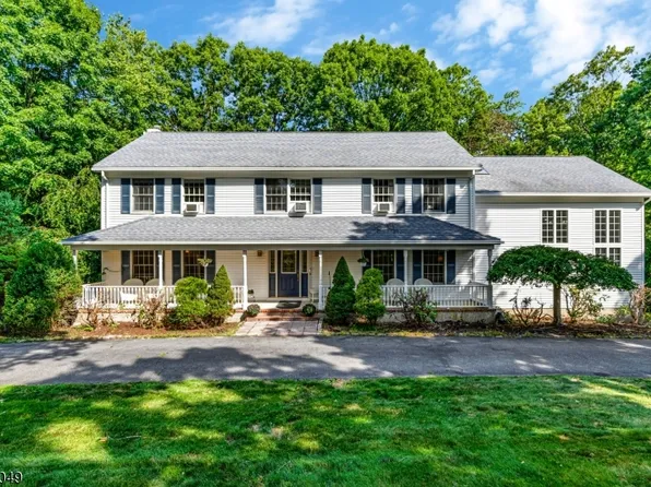 4 Peter Dr, Allamuchy Twp., NJ 07840