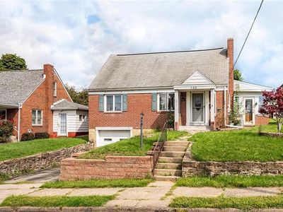 733 McArthur Dr, Greensburg, PA, 15601