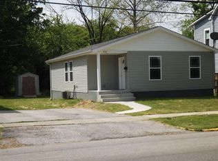 529 E Chestnut St, Corydon, IN 47112