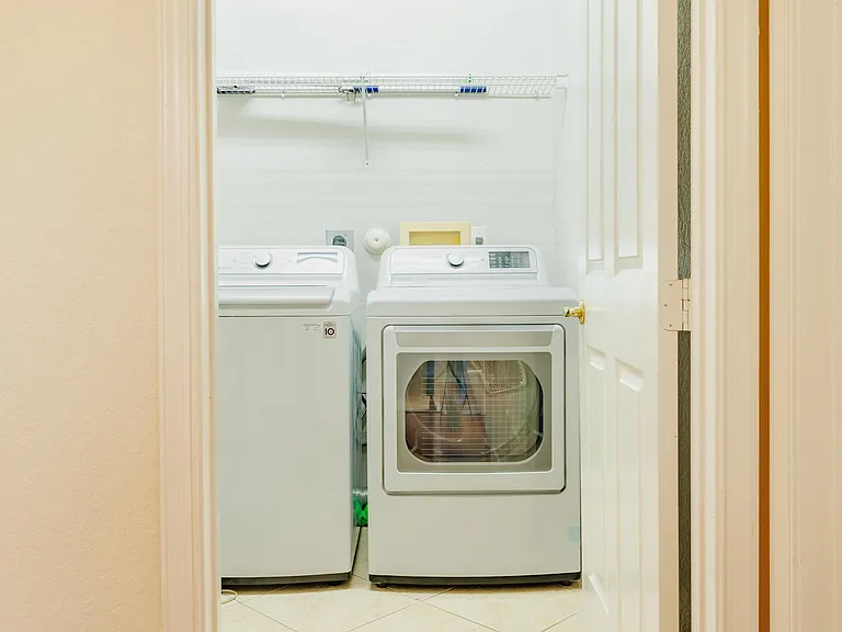 2267 NW Padova St — Photo 18