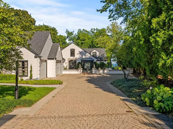 1810 East Fox LANE, Fox Point, WI 53217