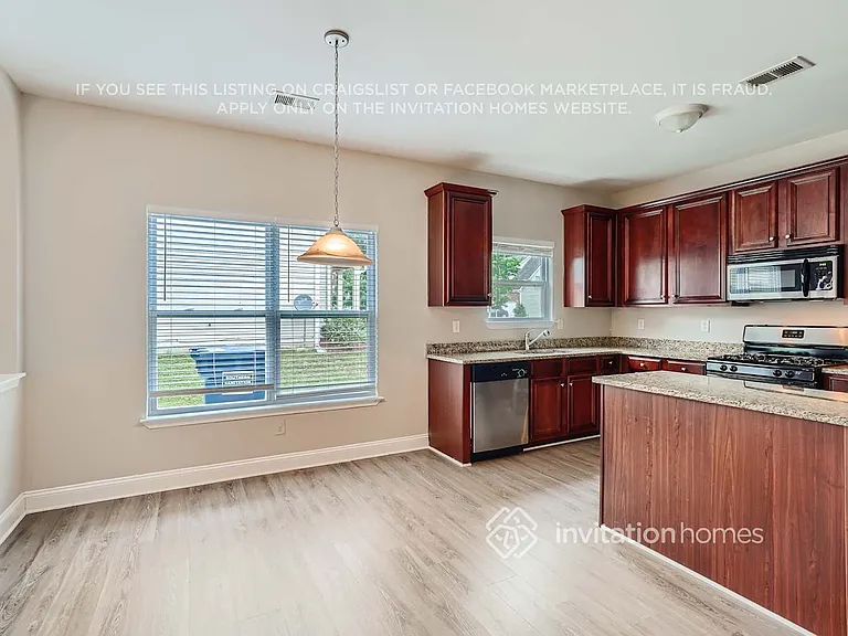 4162 Oak Field Dr — Photo 10