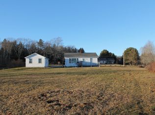 1122 Back Cove Rd, Waldoboro, ME 04572