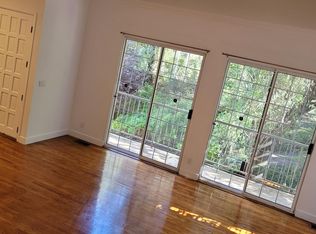 3611 Dixie Canyon Pl, Sherman Oaks, CA 91423