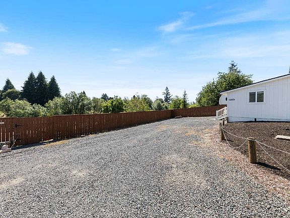 3rd image of 20485 Oregon #99W