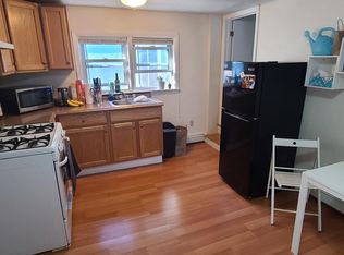399 Franklin St #5, Cambridge, MA 02139