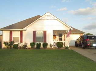 7216 Oak Cove Dr, Biloxi, MS 39532