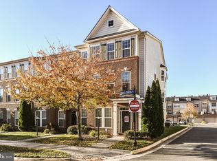 43586 Popes Creek Sq, Leesburg, VA 20176