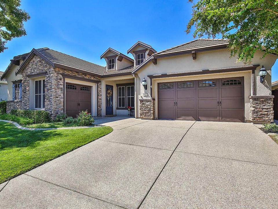 1st image of 2083 Cadaleigh Ln