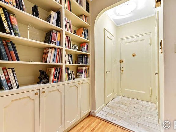 4th image of 10615 Queens Blvd APT 3N