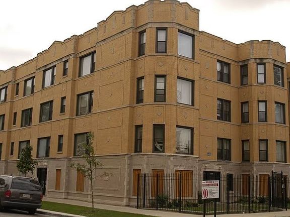 5th image of 1323 W 82nd St APT 2