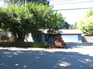 715 NW Garibaldi St, Hillsboro, OR