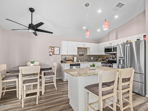 5th image of 921 S VAL VISTA Drive #30