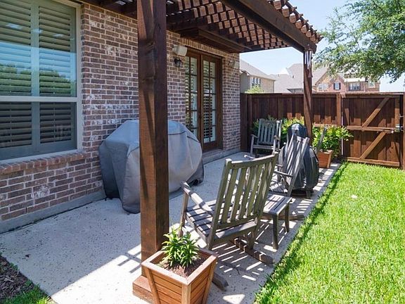 4th image of 13660 Greystone Dr