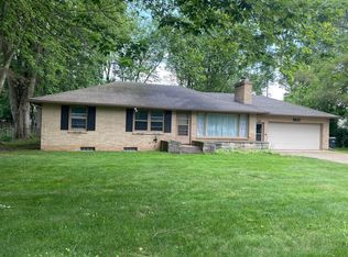 6832 Oakland Dr, Portage, MI 49024