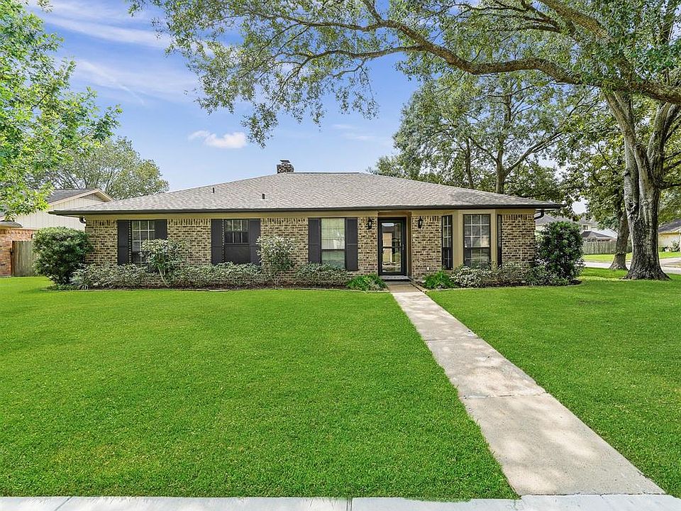 1st image of 1928 Winding Creek Dr